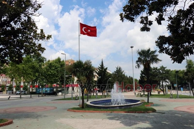 Sokaklar 6 saatliğine sessizliğe büründü