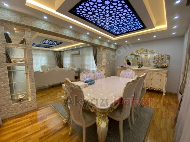 Eşyalı Acil Satılık Tribleks Bina