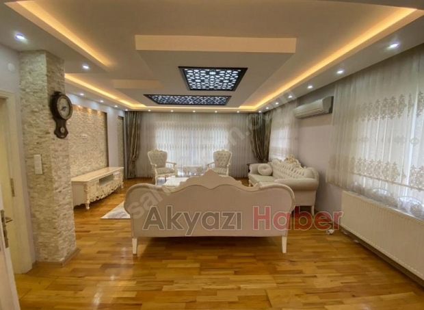 Eşyalı Acil Satılık Tribleks Bina