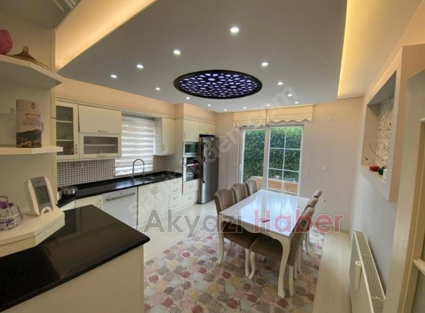 Eşyalı Acil Satılık Tribleks Bina