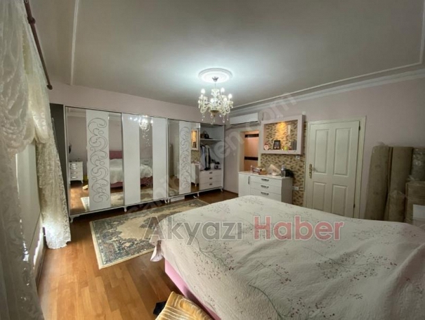 Eşyalı Acil Satılık Tribleks Bina