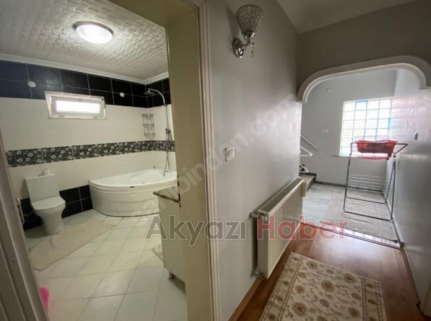 Eşyalı Acil Satılık Tribleks Bina