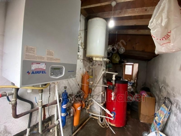 Eşyalı Acil Satılık Tribleks Bina
