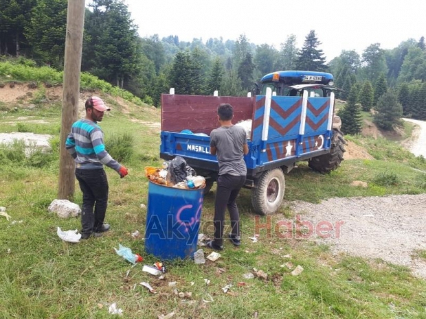 Acelle Yaylasında tepki çeken manzara