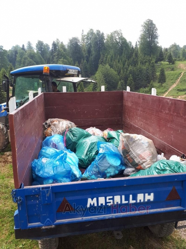 Acelle Yaylasında tepki çeken manzara