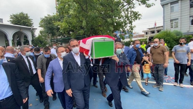 Patlamada ölen iki Akyazılı işçi toprağa verildi