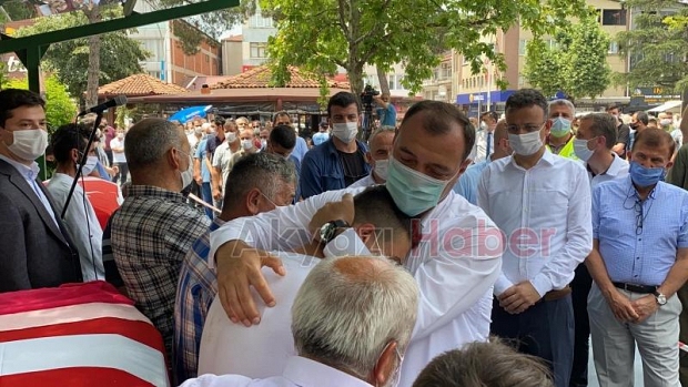 Patlamada ölen iki Akyazılı işçi toprağa verildi