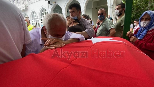 Ailesi için çalışmaya devam ediyordu