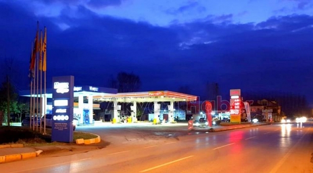ELEMAN ARANIYOR