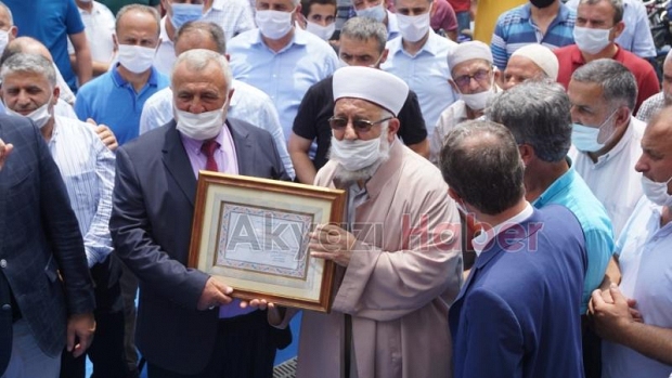 Gazi Süleymanpaşa Camii'nin şadırvanı açıldı