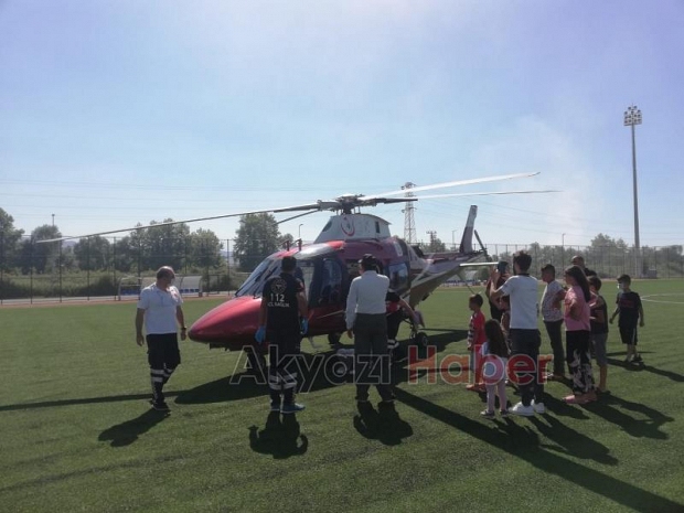 Akyazı'ya ambulans helikopter ile nakledildi