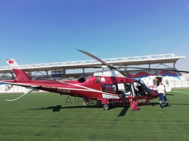 Akyazı'ya ambulans helikopter ile nakledildi