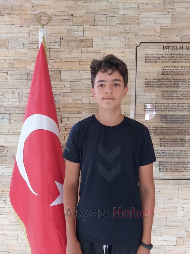 Paris Ortaokulu öğrencisi LGS'de Türkiye birincisi