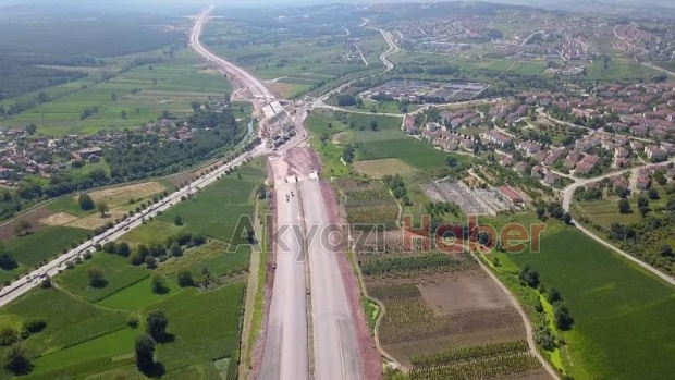 Asfalt serimi devam ediyor