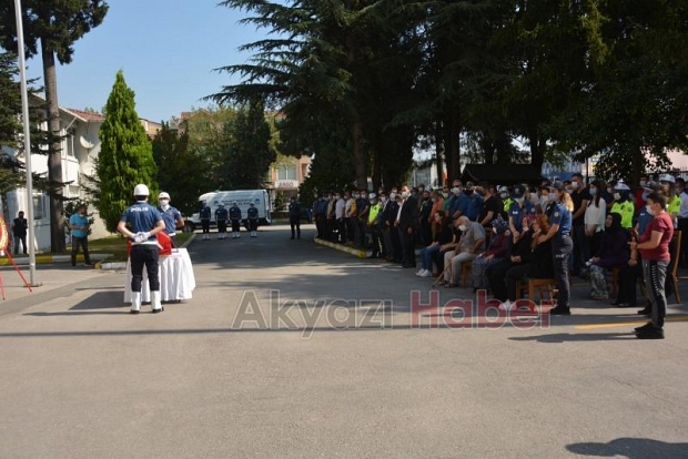 Başarılı cinayet büro dedektifi için tören