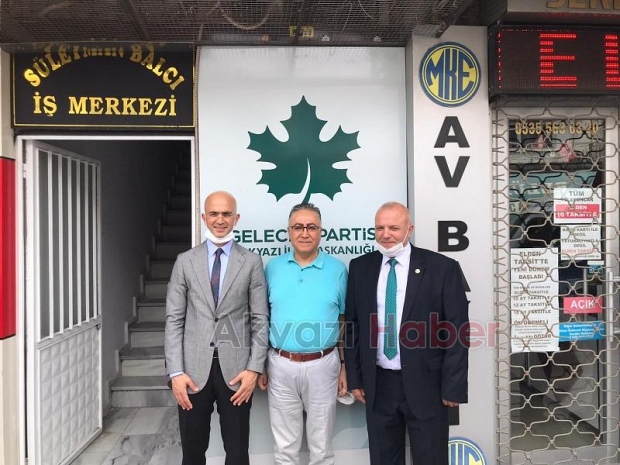 Gelecek Partisi Akyazı'da Güler yeniden başkan