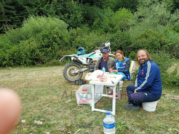 Ralli şampiyonasında kaza anı kamerada