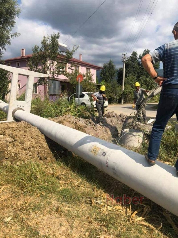 Alaağaç'ta elektrik sorunu çözüme kavuştu