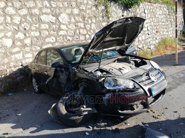 Reşadiyede kaza araçlar hurdaya döndü
