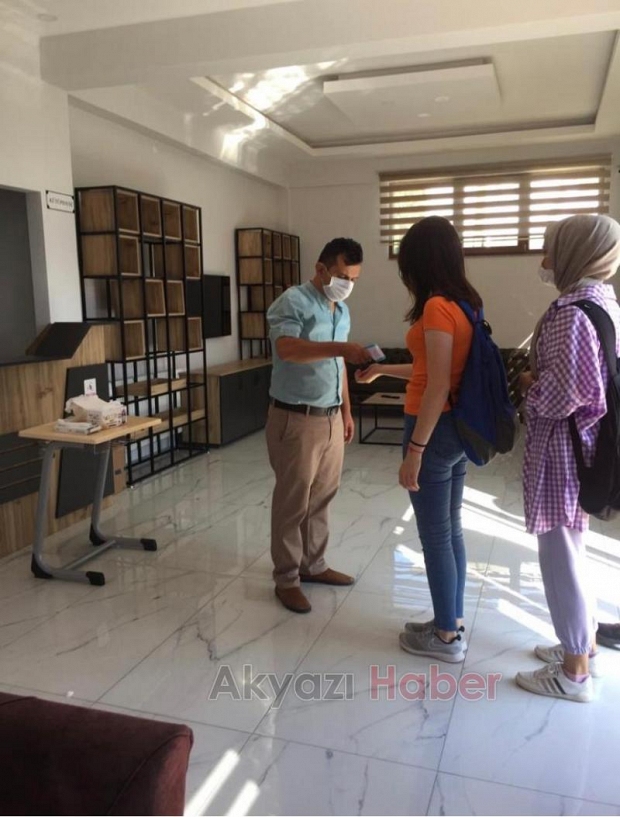 Bilgin Koleji eğitimlere başarıyla devam ediyor