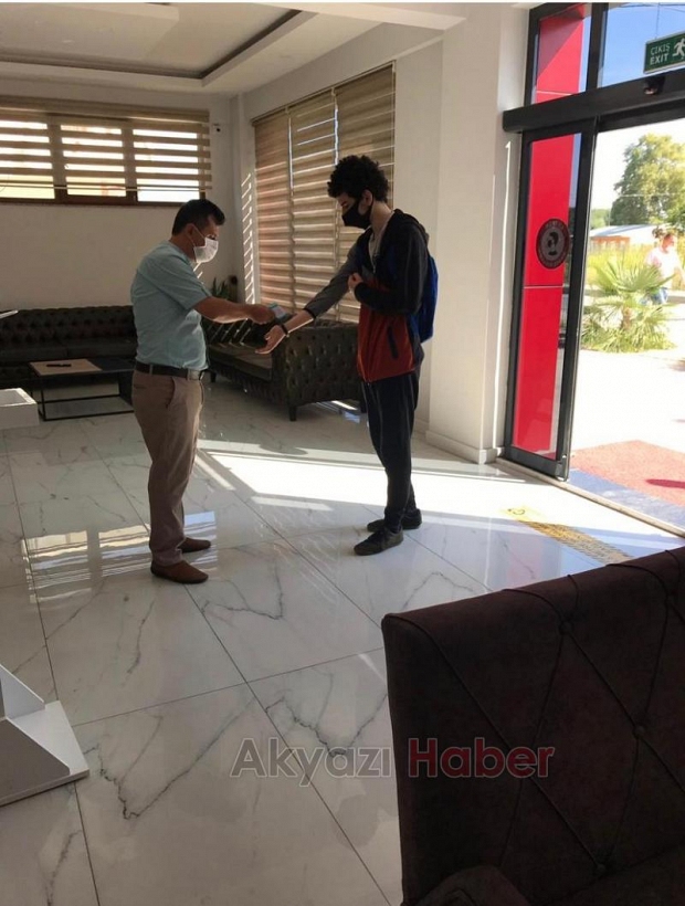 Bilgin Koleji eğitimlere başarıyla devam ediyor