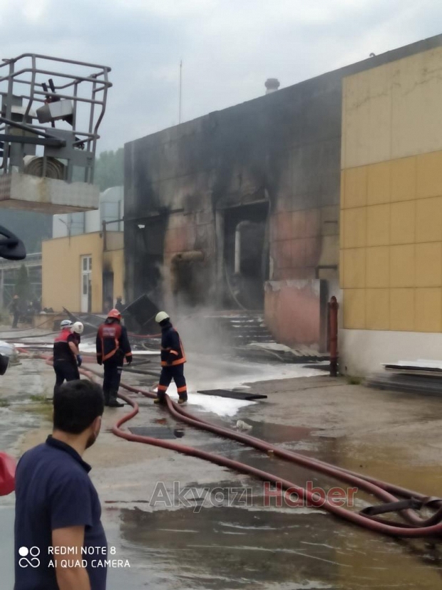 Yangının boyutu fotoğraflara yansıdı