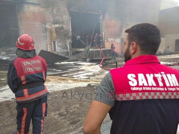 Yangının boyutu fotoğraflara yansıdı