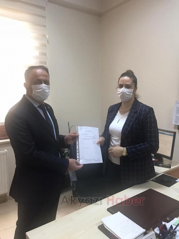 Güven tazeleyen Mesut Ekrem mazbatasını aldı
