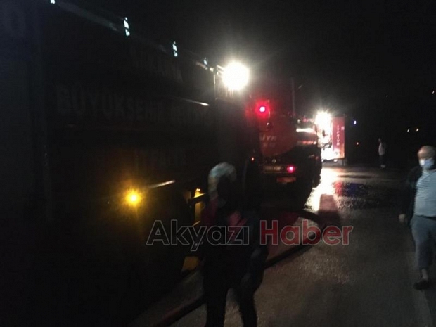 50 binlik kümes alev alev yandı