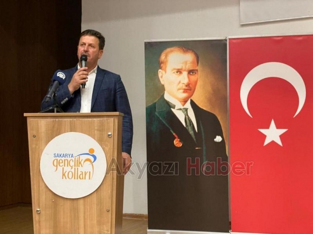 AK Parti Akyazı Gençlik Kolları'nın yeni Başkanı Oğuzhan Çolak