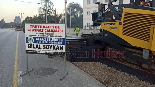Okullar bölgesinde asfalt çalışması