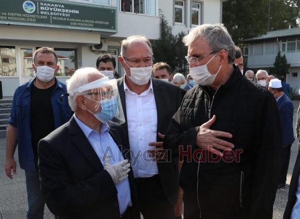 Akyazı Belediyesi eski Başkan Yardımcısı Sinan Çileli'nin baba acısı