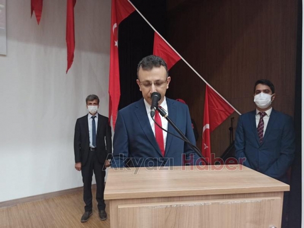 Akyazı'da Cumhuriyetin 97'nci yılı törenle kutlandı