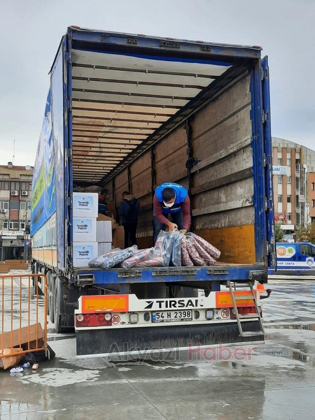 Sakarya depremzedeler için seferber oldu