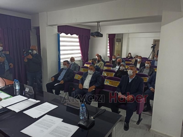 Akyazı meclisi toplandı
