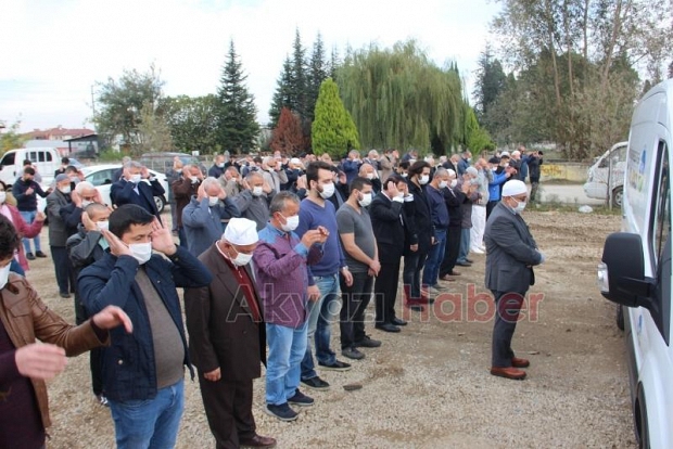 Akyazı'da koronaya bir kurban daha