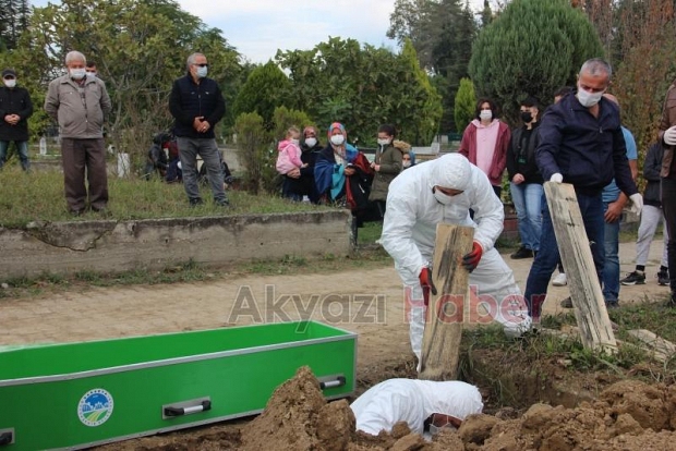 Akyazı'da koronaya bir kurban daha