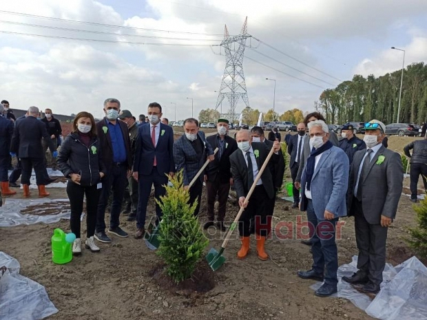 Milli Ağaçlandırma Bayramı töreni Akyazı'da yapıldı