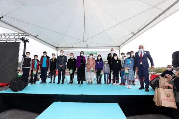 Milli Ağaçlandırma Bayramı töreni Akyazı'da yapıldı