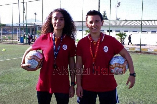 Akyazılı Nagihan Akar geleceğin futbolcularını yetiştiriyor