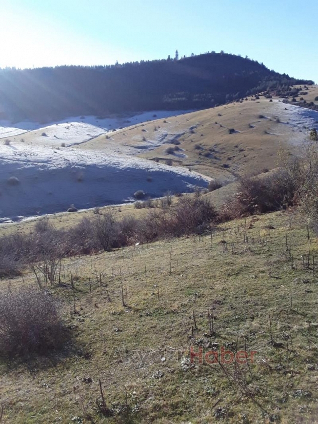Yaylalar buz kesti; Sarkıtlar oluştu