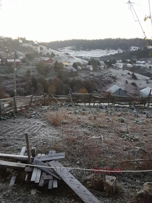 Yaylalar buz kesti; Sarkıtlar oluştu