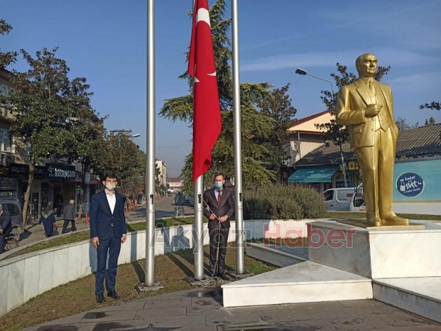 Öğretmenler günü Akyazı'da kutlandı