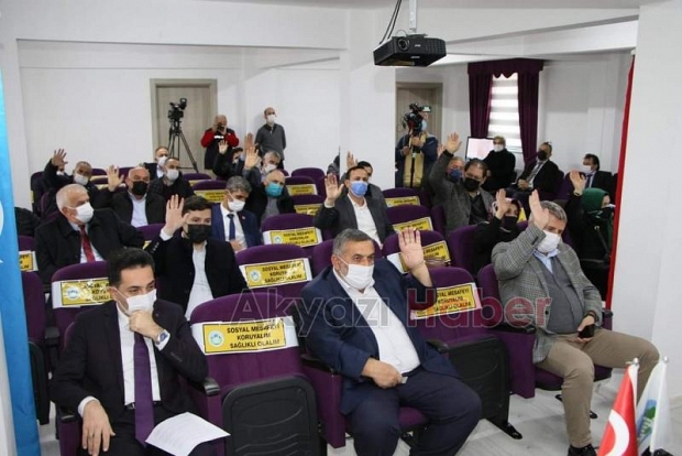 Akyazı Belediye Meclisi 5 gündemle toplandı