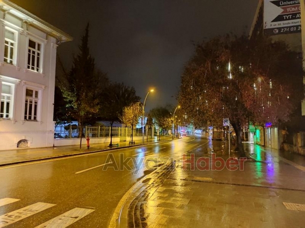 Yasak sonrası şehirden kareler