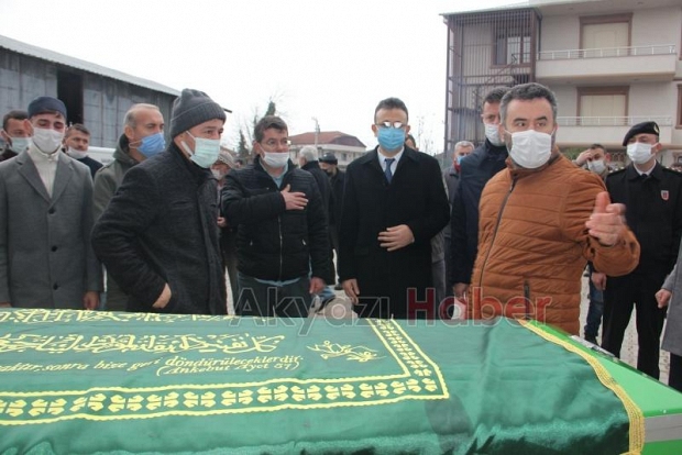 Korona tedavisi gören şehit babası  hayatını kaybetti
