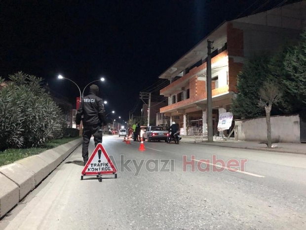 Akyazı'da polisten yılbaşı gecesi sıkı denetim