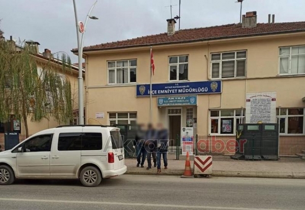 Akyazı polisi uyuşturucuya darbe vurarak yeni yıla girdiler