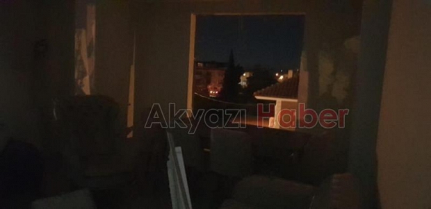 Doğalgaz bomba gibi patladı; daire yerle bir oldu