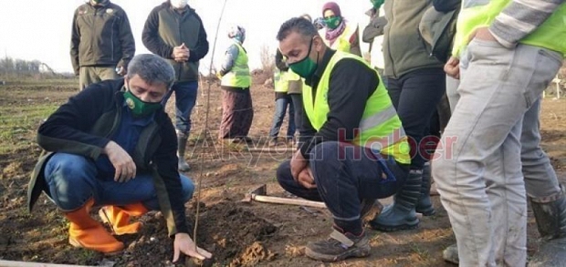 Orman Muhafaza memurlarına fidan dikim eğitimi verildi